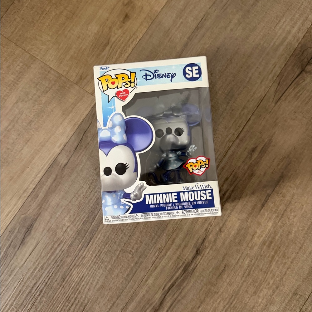Funko Pop! Disney SE Minnie Mouse in Blue and White